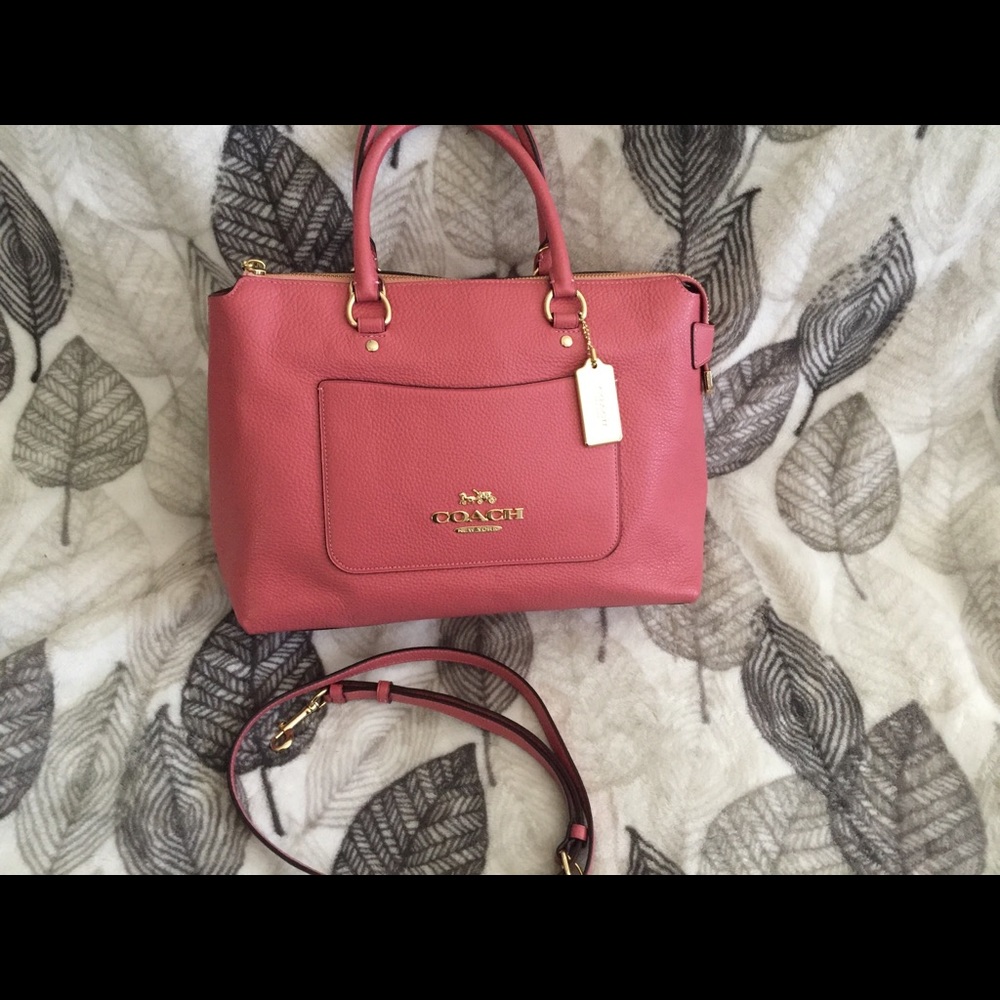 Authentic Coach purse NWT luxury